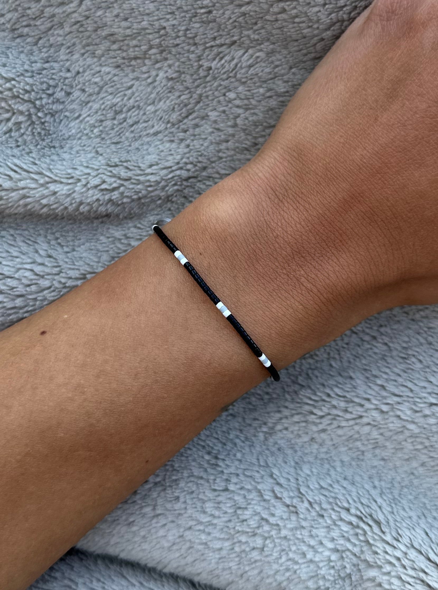 Bracelet “NOIR“
